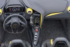 1:18 Autoart 2017 McLaren 720S Volcano Yellow
