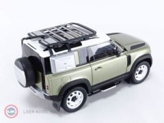 1:18 Almost Real 2020 LAND ROVER DEFENDER 90 WITH ROOF PACK