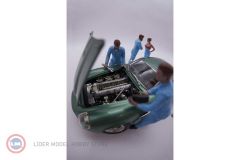 1:18 18005 Atlantic Diorama David