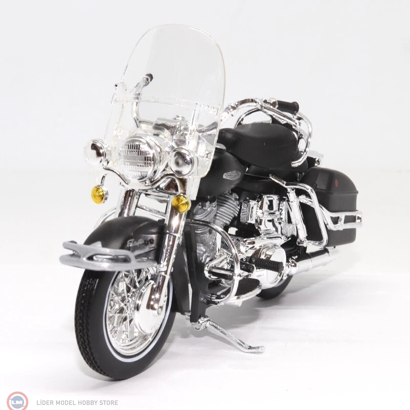 1:18 Maisto 1966 Harley Davidson FLH Elecra Glide