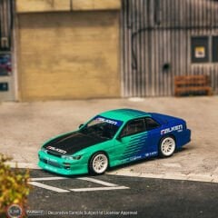 1:64 Tarmac Works 1990 Nissan Silvia (S13)