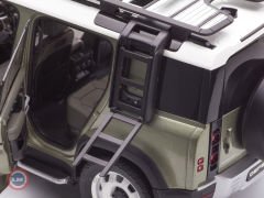 1:18 2020 Land Rover Defender 110 Roof Pack