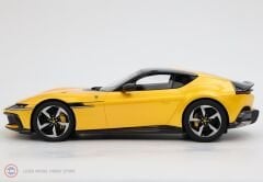 1:18 BBR 2024 Ferrari 12 CILINDRI COUPE V12 830cv  - CON VETRINA - WITH SHOWCASE