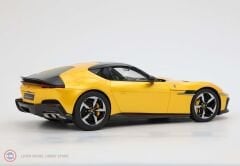 1:18 BBR 2024 Ferrari 12 CILINDRI COUPE V12 830cv  - CON VETRINA - WITH SHOWCASE