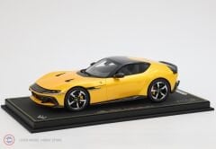 1:18 BBR 2024 Ferrari 12 CILINDRI COUPE V12 830cv  - CON VETRINA - WITH SHOWCASE