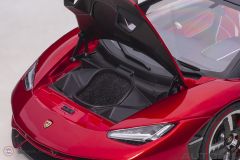 1:18 Lamborghini Centenario Roadster (Rosso Efesto)
