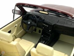 1:18 1985 BMW 325i (E30) - Cabriolet