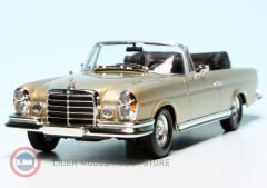 1:43 Maxichamps 1970 Mercedes Benz 280 SE 3.5 CABRIOLET (W111)