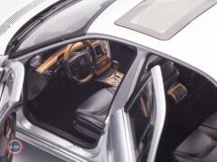 1:18 Norev 2000 Mercedes Benz S Class S55 AMG W220