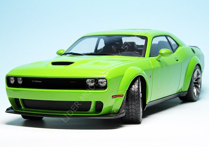 1:18 2020 Dodge Challenger RT