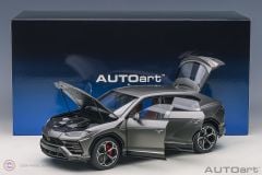 1:18 Lamborghini Urus (Grigio Titans)
