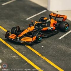 1:64 Tarmac Works 2024 McLaren MCL60
