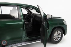 1:18 2020 Toyota Land Cruiser
