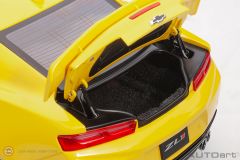 1:18 2017 Chevrolet Camaro ZL1 2017 (Bright Yellow)