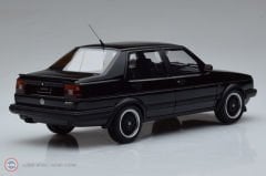 1:18 1987 Volkswagen Jetta Mk2