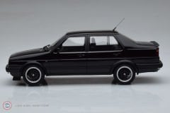 1:18 1987 Volkswagen Jetta Mk2
