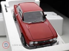 1:18 1973 Alfa Romeo 2000 GTV