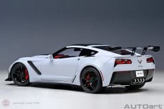 1:18 Chevrolet Corvette C7 ZR1 2019 (ceramic matrix grey)