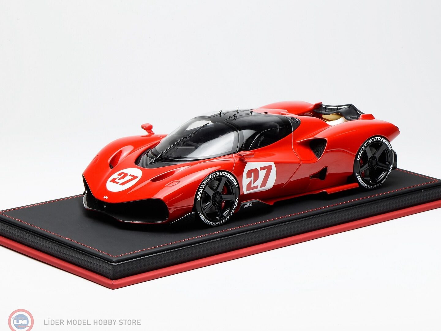 1:18 Motorhelix Nilu 27 V12 6.5L