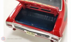 1:18 1970 Chevrolet Chevelle LS6 Red Alert #27