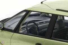 1:18 2001 Renault Espace 3