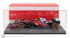 1:18 Burago FERRARI WITH SHOWCASE Formula 1 SF-25 TEAM SCUDERIA FERRARI HP NO 44 SEASON 2025 LEWIS HAMILTON