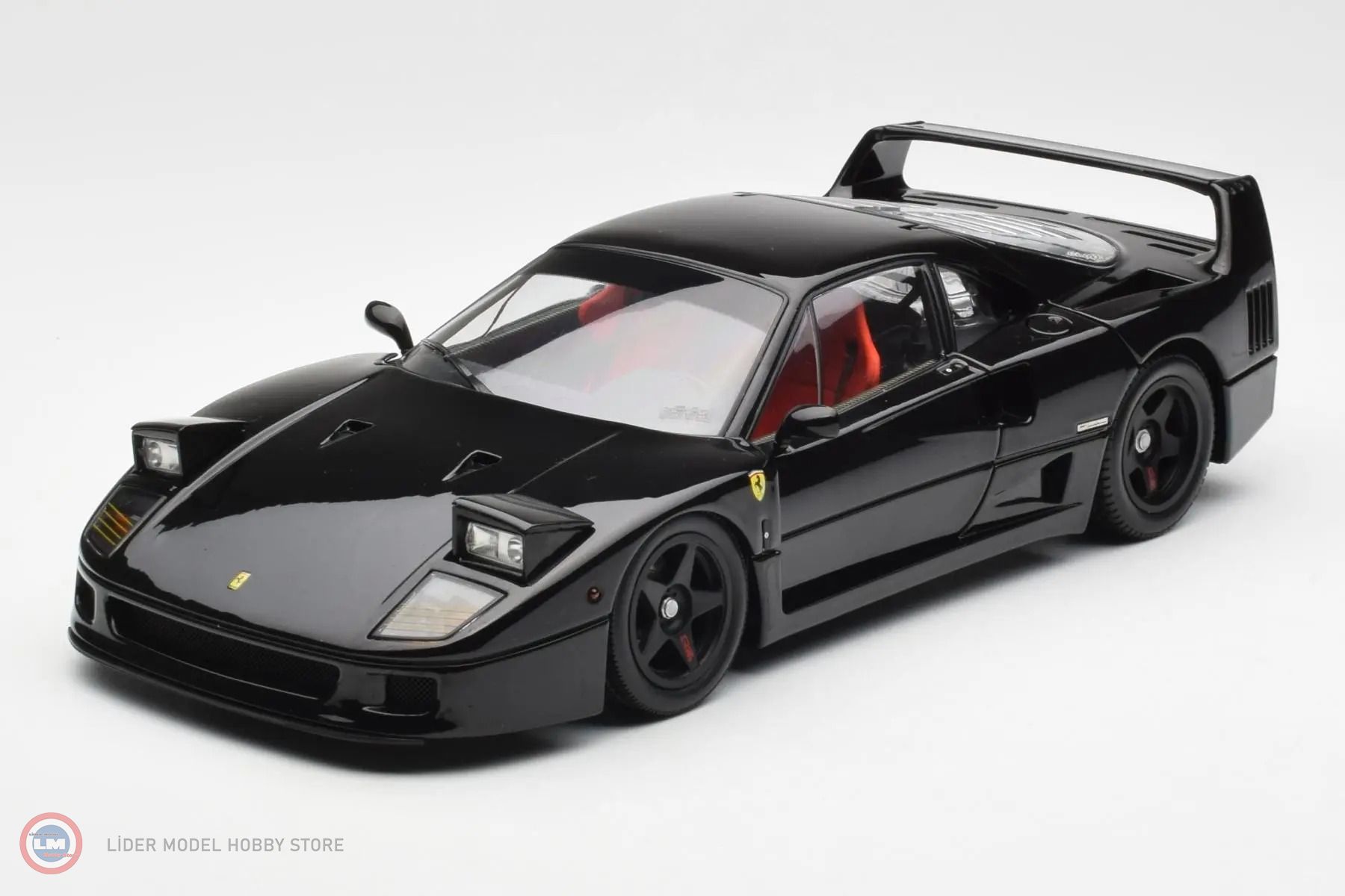 1:18 1984 Ferrari F40