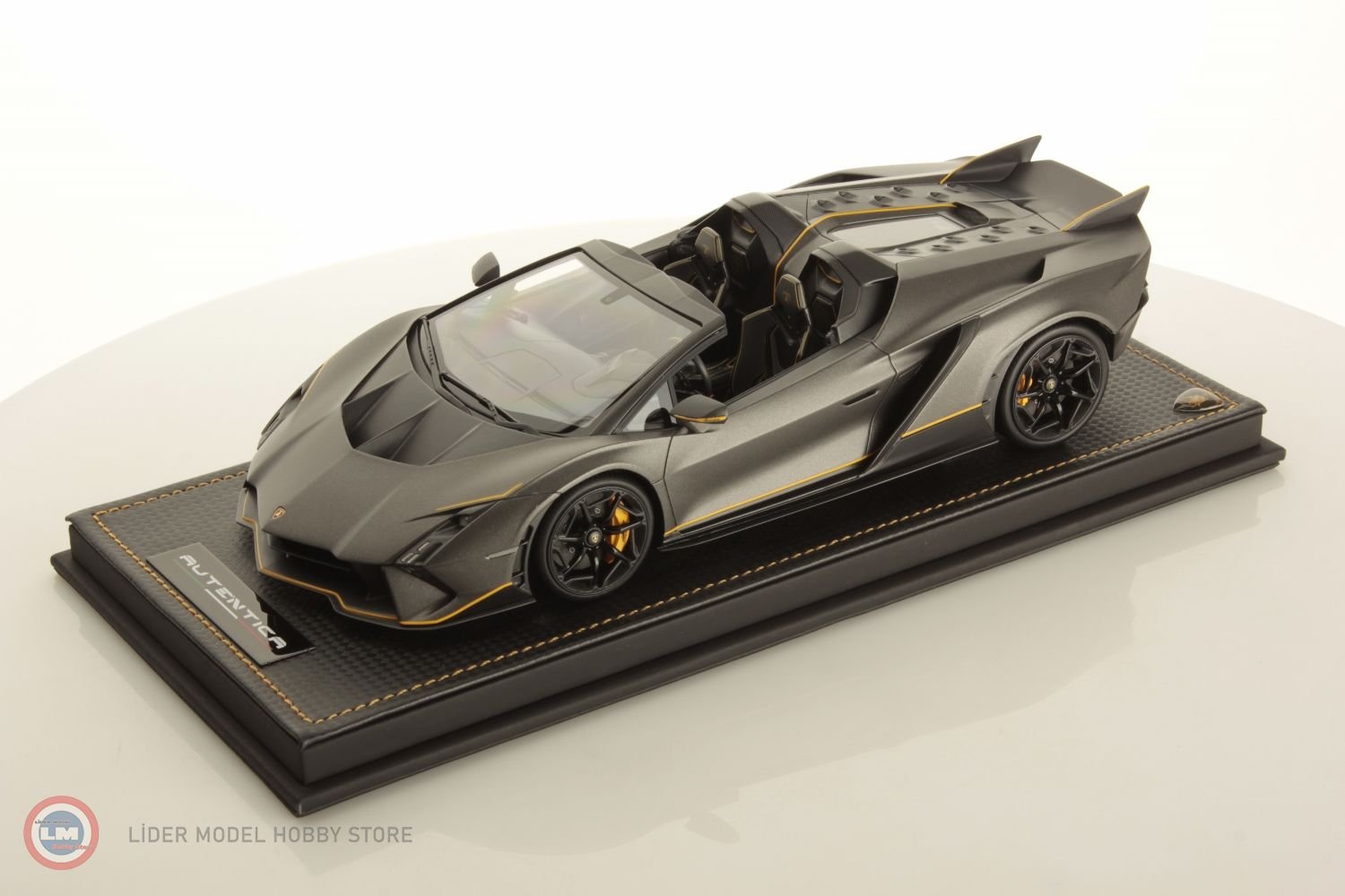 1:18 2024 Lamborghini Autentica Grigio Titans
