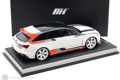 1:18 Motorhelix Audi RS6 Avant GT