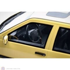 1:18 Otto 1996 Volvo 850 T-5R Cream Yellow