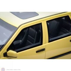 1:18 Otto 1996 Volvo 850 T-5R Cream Yellow