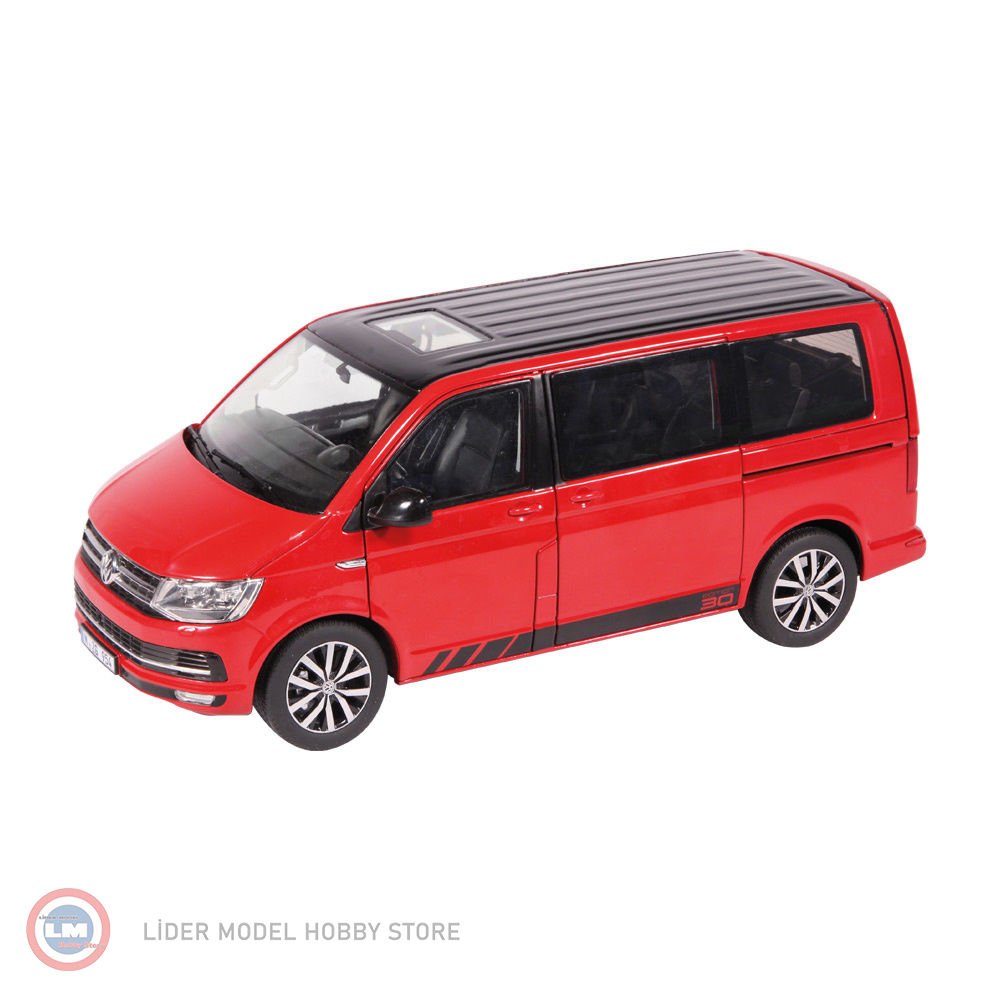 1:18 Volkswagen T6 Multivan Kırmızı