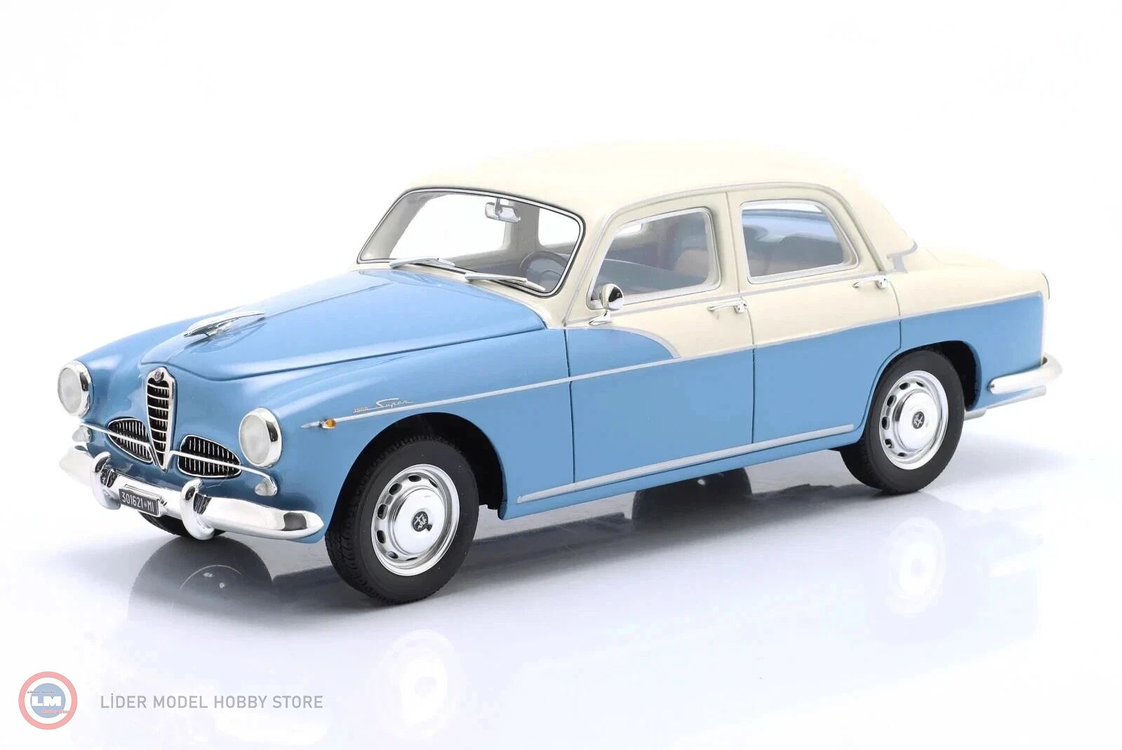 1:18 Cult Scale 1958 Alfa Romeo 1900 Super Berlina
