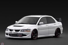 1:18 Ignition Model Mitsubishi Lancer Evolution 8 MR CT94