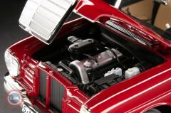 1:18 1965 Mercedes Benz 220 S Heckflosse W111
