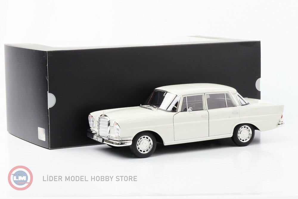 1:18 1965 Mercedes Benz 220 S Heckflosse W111
