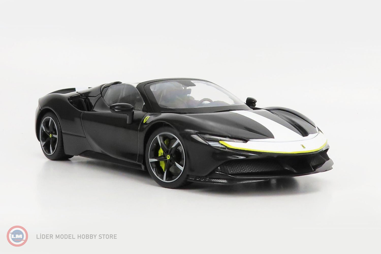 1:18 Burago 2019 Ferrari SF90 Stradale Spider Asetto Fiorano - Signature Series