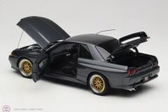 1:18 Autoart 1993 Nissan Skyline GT-R R32 V-Spec II Tuned Version