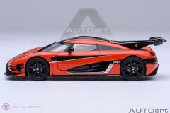 1:64 Autoart Koenigsegg One1 (Lava OrangeCarbon)