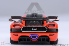 1:64 Autoart Koenigsegg One1 (Lava OrangeCarbon)