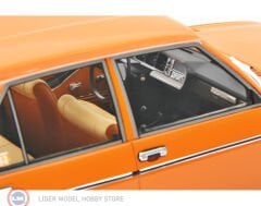 1:18 Laudo Racing 1974 Fiat 131 1600 Mirafiori Familiare Special Arancione Scuro