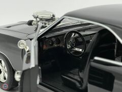 1:18 1970 Dodge Charger with Blown Engine