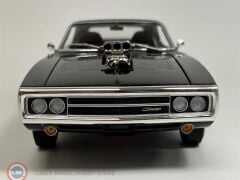 1:18 Greenlight 1970 Dodge Charger with Blown Engine