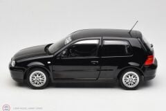 1:18 Norev 1998 Volkswagen Golf 4 GTI