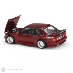1:64 Mini GT Kaido 1989 BMW M3 (E30) KAIDO GT V1