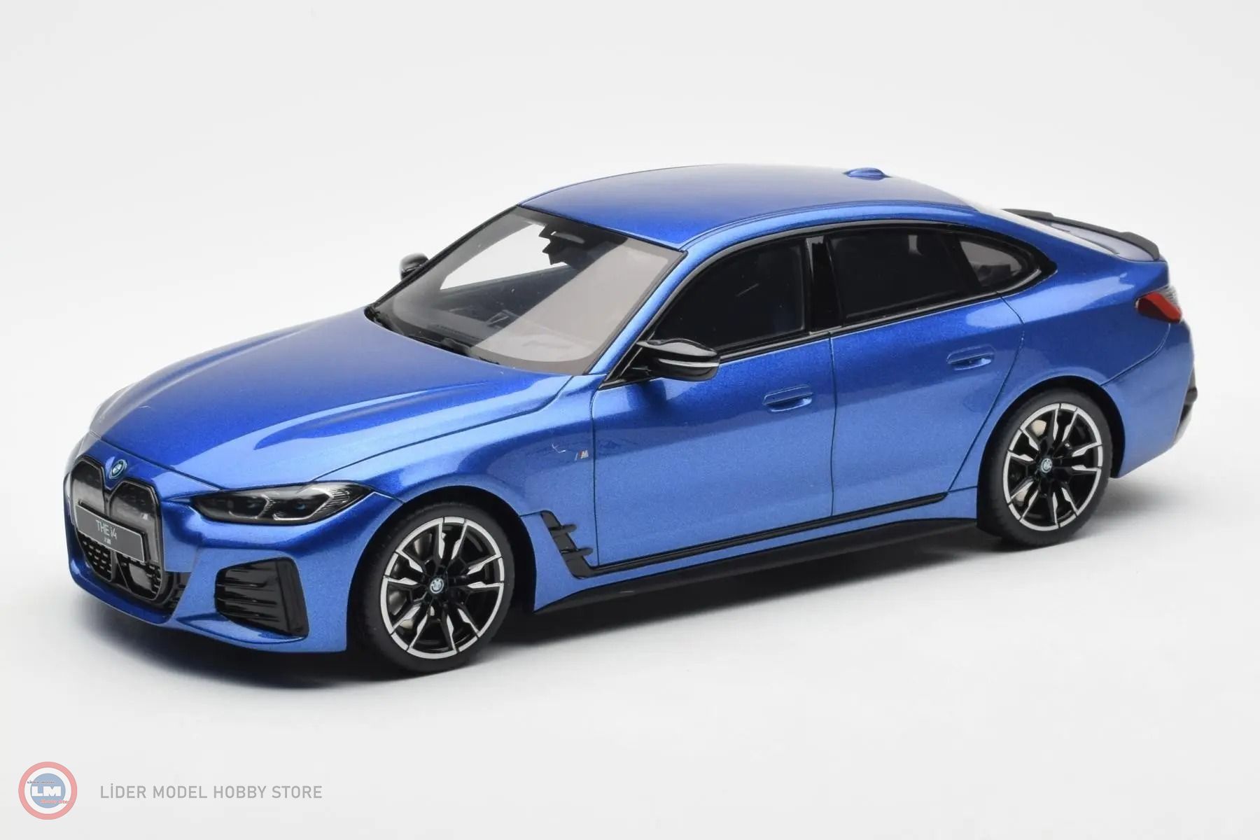 1:18 2021 BMW i4 M50 G26 BLUE