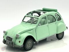 1:18 Norev 1982 Citroën 2CV 6 Club Jade Green