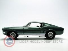 1:18 Maisto 1967 Ford MUSTANG GTA FASTBACK