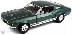 1:18 Maisto 1967 Ford MUSTANG GTA FASTBACK