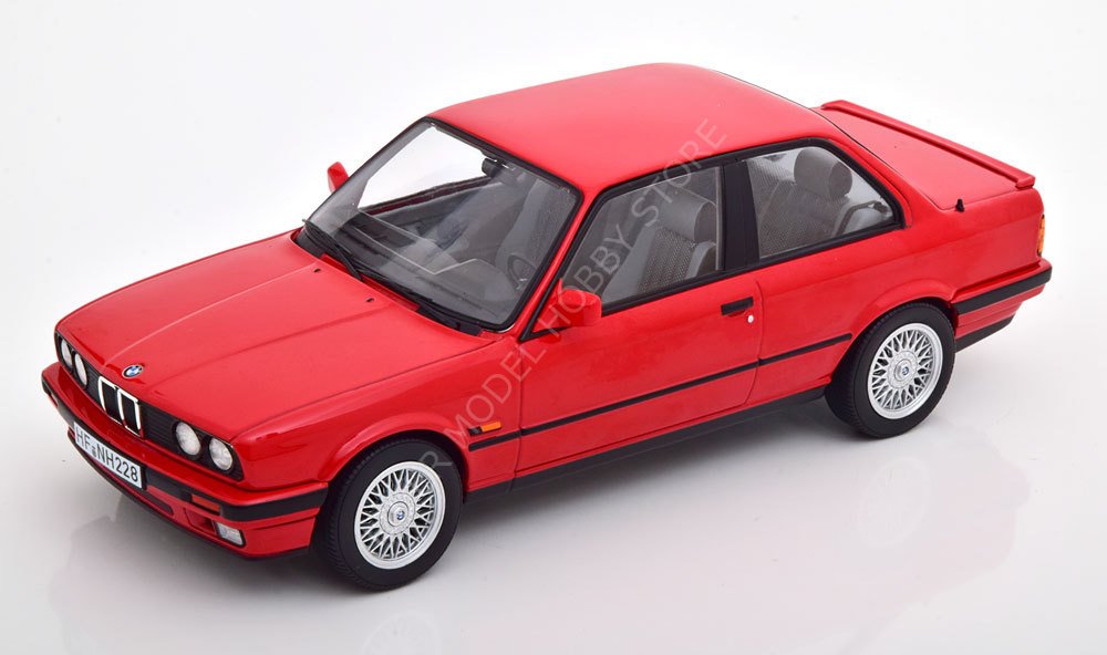 1:18 1988 BMW 325i E30